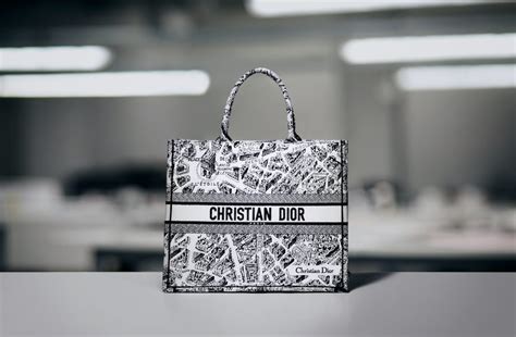 dior motif|christian dior styles.